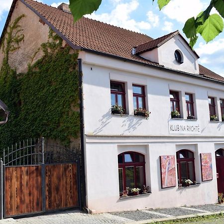 Rychta Bed & Breakfast Rataje nad Sazavou Bagian luar foto