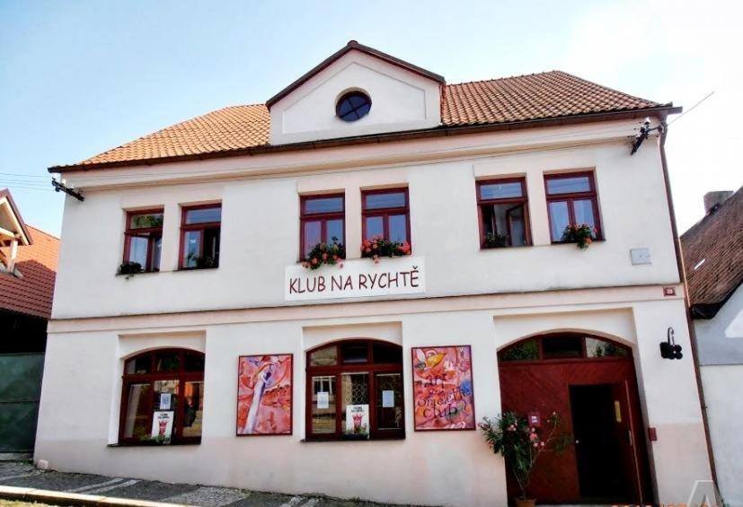 Rychta Bed & Breakfast Rataje nad Sazavou Bagian luar foto
